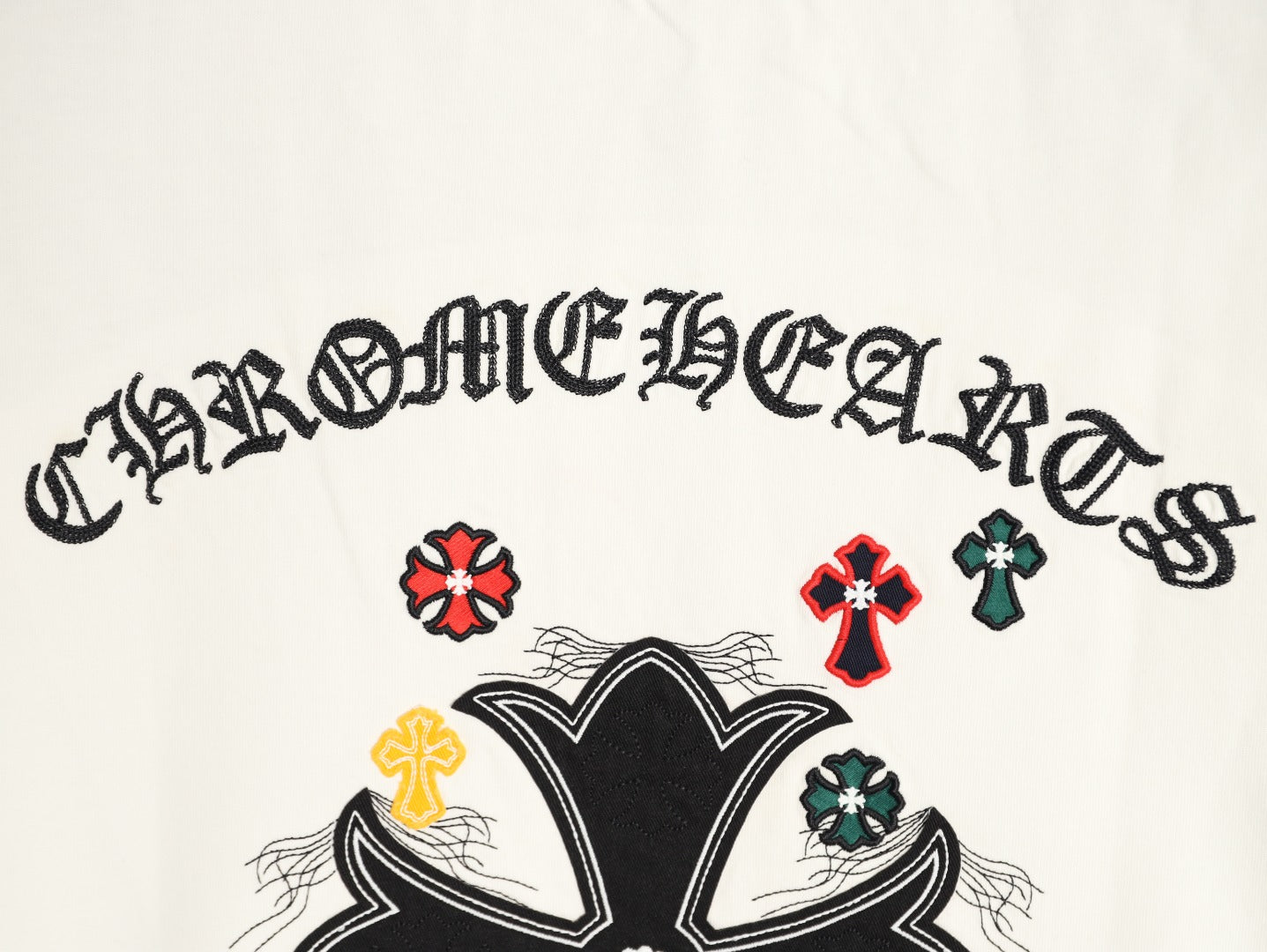 Chrome Hearts 2026 SS Multi-Color Cross Embroidered T-Shirt - Off-White Unisex Cotton Tee with Gothic Logo