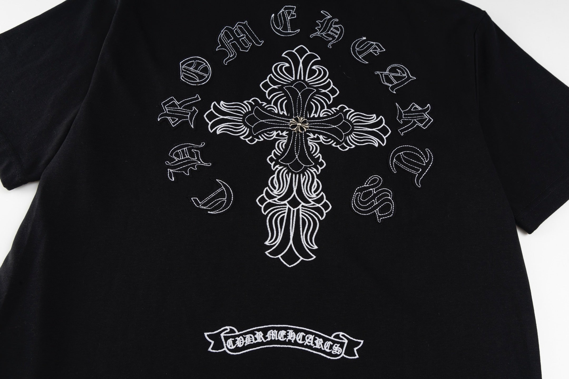 Chrome Hearts 2026 SS White Embroidered Cross T-Shirt - Black Unisex Cotton Tee with Gothic Logo