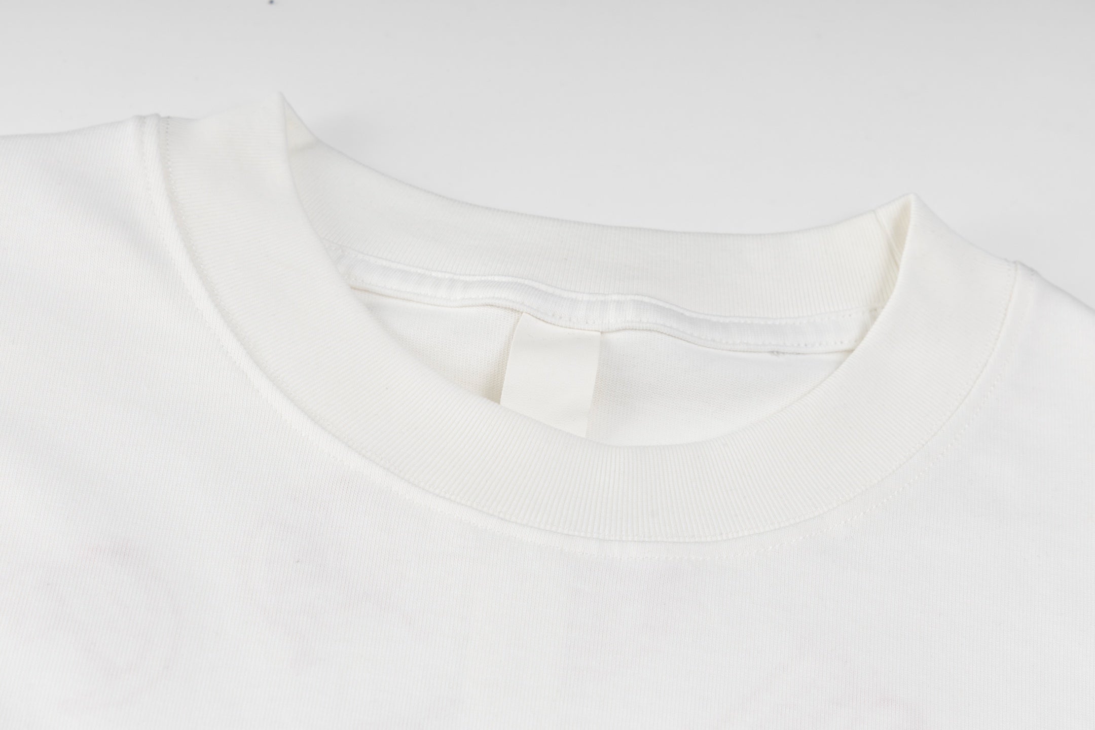 Chrome Hearts 2026 SS Pink Embroidered Cross T-Shirt - White Unisex Cotton Tee with Gothic Logo
