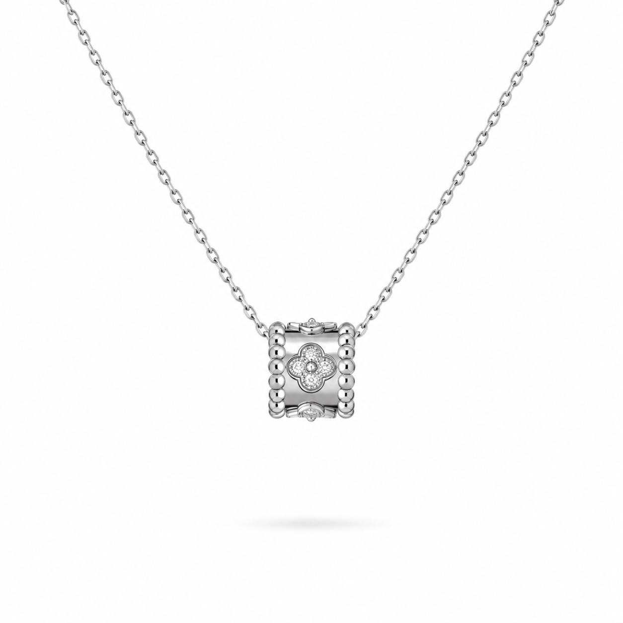 Van Cleef & Arpels Perlée collection clover motif pendant