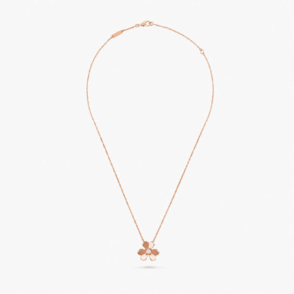 Van Cleef & Arpels Frivole collection flower necklace