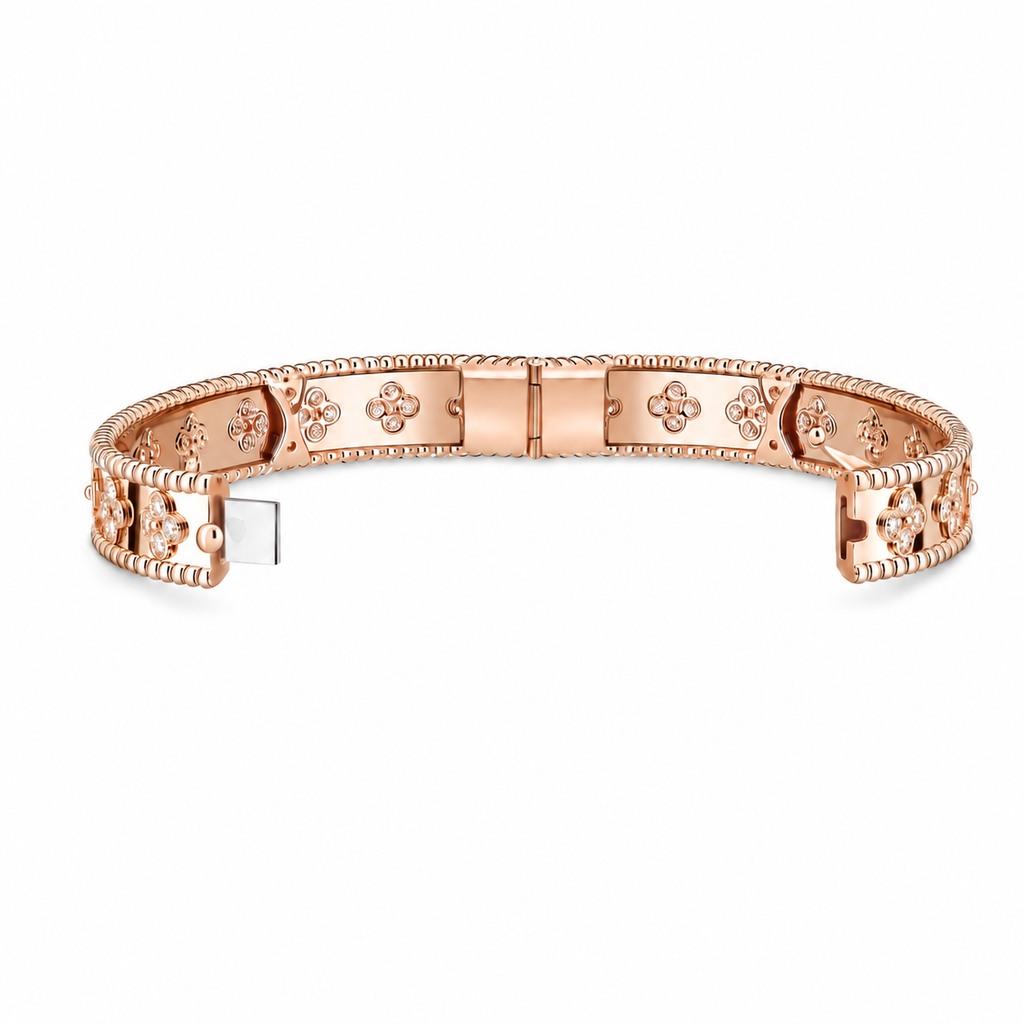 Van Cleef & Arpels Perlée Clovers bracelet