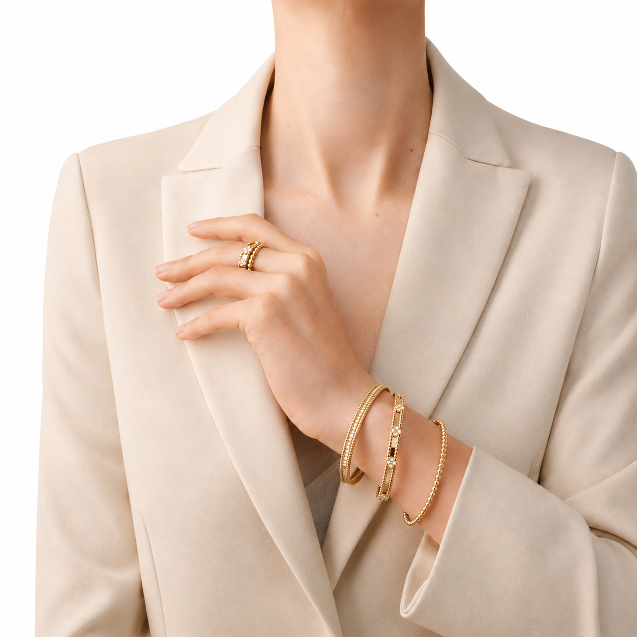 Van Cleef & Arpels Perlée Sweet Clovers diamond bracelet