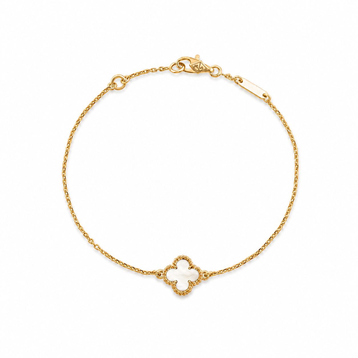 Van Cleef & Arpels Sweet Alhambra collection single-flower four-leaf clover bracelet,