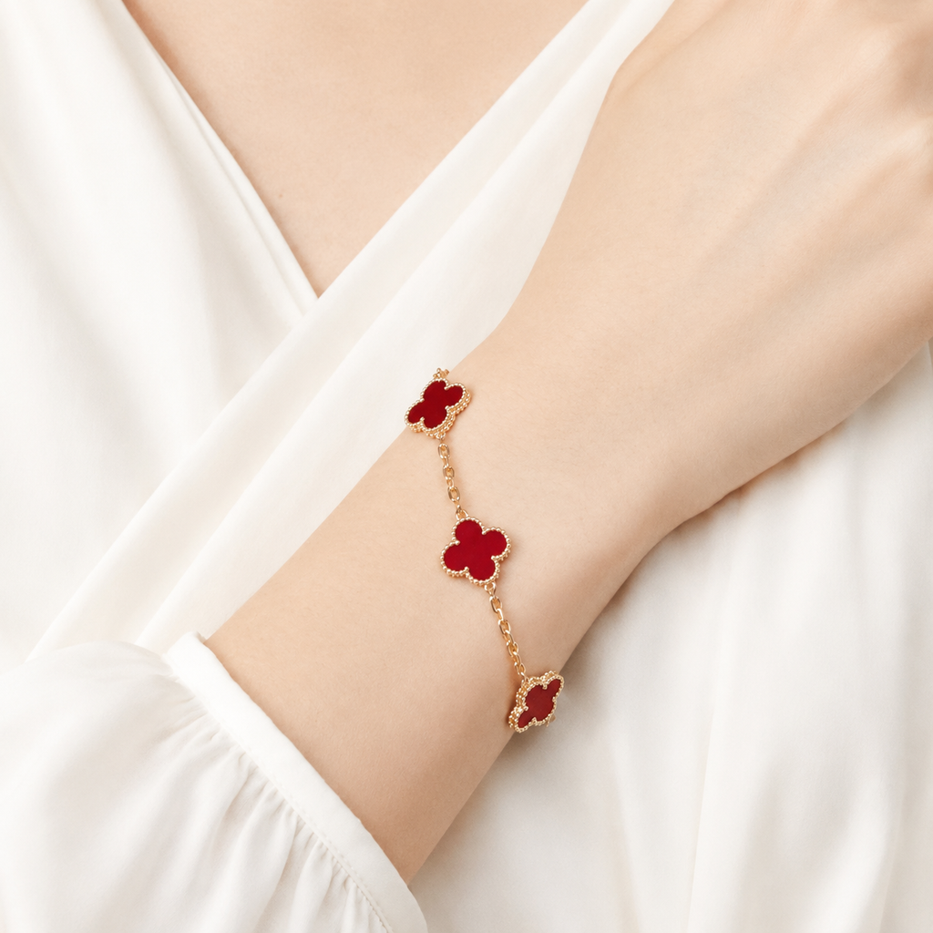 Van Cleef & Arpels Vintage Alhambra 5-motif onyx bracelet