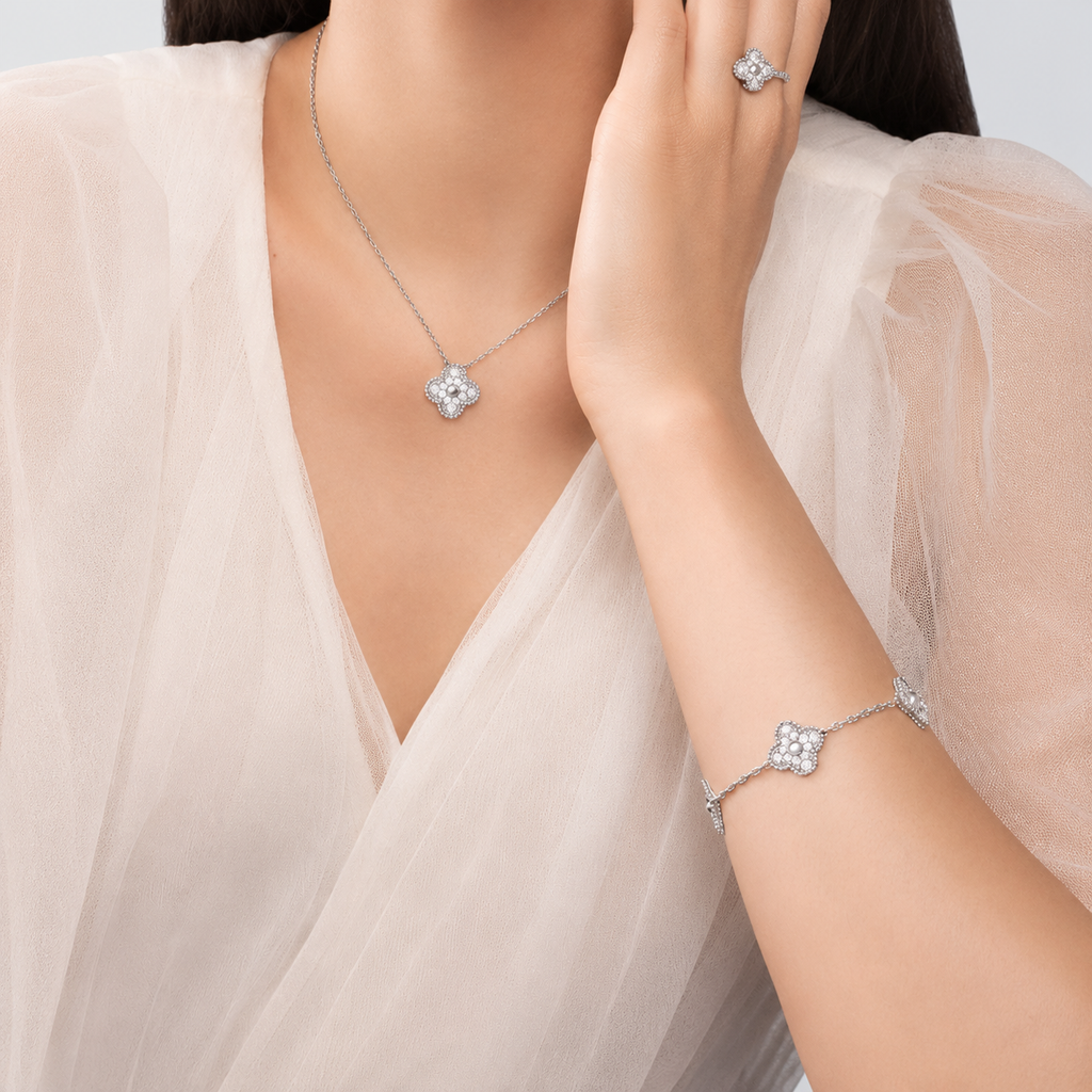 Van Cleef & Arpels Magic Alhambra 5-motif bracelet, fully set with diamonds