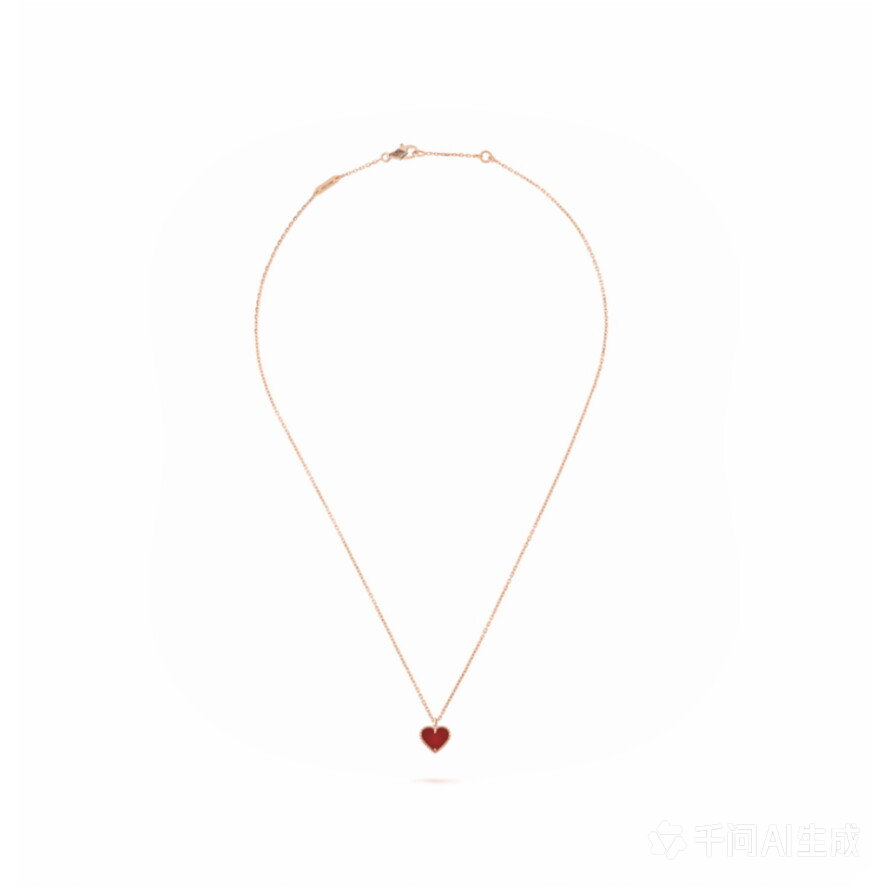 Van Cleef & Arpels Sweet Alhambra heart-shaped necklace in carnelian